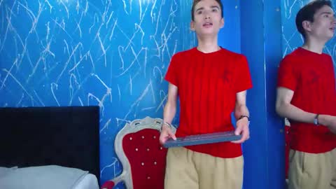 Iam Smith  online show from 02-03-26, 06:40