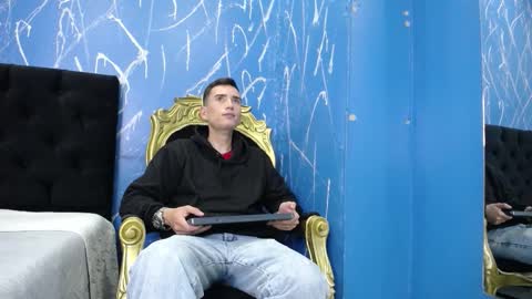 Iam Smith  online show from 02-15-26, 02:52