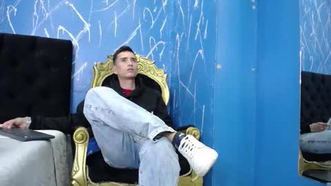 Iam Smith  online show from 02-15-26, 07:51