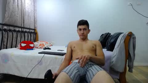 Snapshot of iam_yourbabyprincess_xd chatting on 02-06-25, 06:51 iam_yourbabyprincess_xd online show from 02-06-25, 06:51