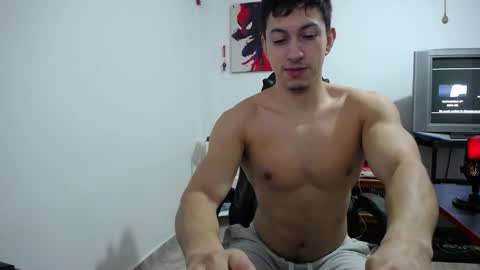 Snapshot of iam_yourbabyprincess_xd chatting on 10-24-25, 03:25 iam_yourbabyprincess_xd online show from 10-24-25, 03:25