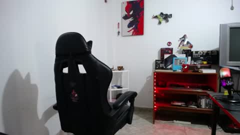 iam_yourbabyprincess_xd online show from 06-11-26, 06:17