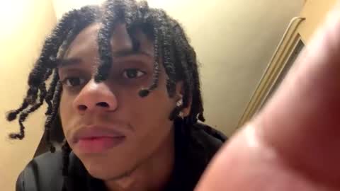 iamadielpr online show from 11-25-25, 06:24