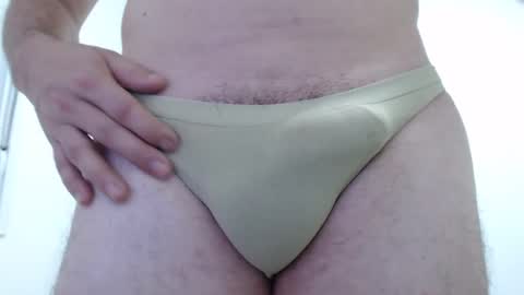 Snapshot of iamakingston chatting on 01-01-25, 09:52 De Paul online show from 01-01-25, 09:52