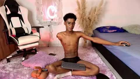 Snapshot of iamandrey_ chatting on 07-02-26, 01:05 iamandrey_ online show from 07-02-26, 01:05