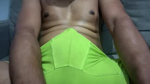 Snapshot of iambored91 chatting on 09-22-25, 08:55 Bully online show from 09-22-25, 08:55