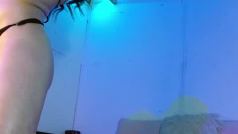 Snapshot of iamcataleya chatting on 03-31-26, 12:12 iamcataleya online show from 03-31-26, 12:12