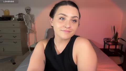 Crystal online show from 02-08-25, 04:36