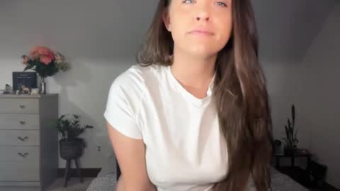 Crystal online show from 11-07-25, 06:08