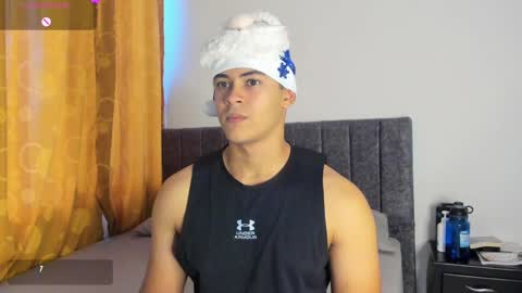 Dylan  independent model  online show from 12-24-24, 09:33