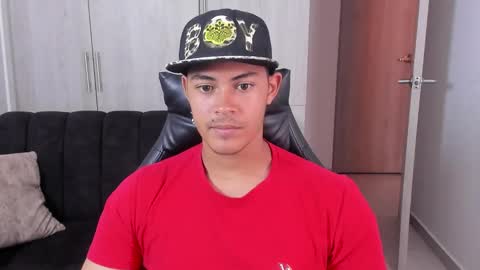 Dylan  independent model  online show from 10-09-25, 02:15