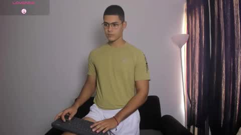 Dylan  independent model  online show from 03-04-26, 12:22