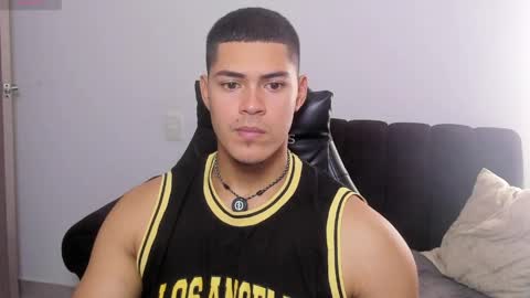 Dylan  independent model  online show from 04-01-26, 02:14