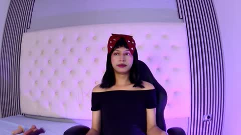 Snapshot of iamgigy chatting on 05-11-26, 01:17 iamgigy online show from 05-11-26, 01:17