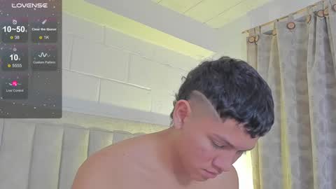 Juliiiiian online show from 01-30-25, 05:06