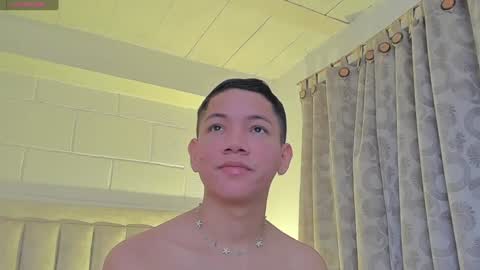 Juliiiiian online show from 02-05-25, 11:12