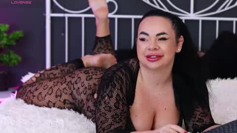 Snapshot of iamlila chatting on 10-10-25, 03:55 Lila online show from 10-10-25, 03:55