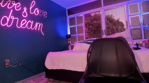 Nayuta online show from 02-25-25, 08:30