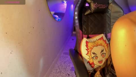 Nayuta online show from 09-08-25, 09:47