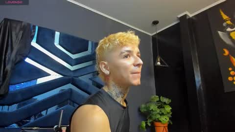 IAN CASTILLO online show from 01-19-26, 11:14