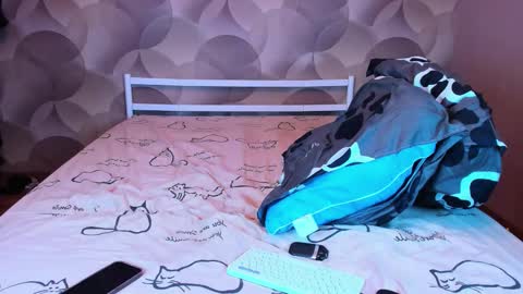 Ian Flor online show from 12-13-25, 07:53