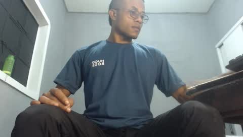 Snapshot of ian_tuner chatting on 12-04-24, 04:16 ian_tuner online show from 12-04-24, 04:16