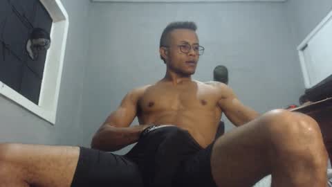 Snapshot of ian_tuner chatting on 12-05-24, 07:06 ian_tuner online show from 12-05-24, 07:06