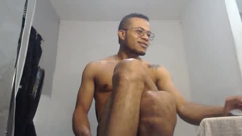 Snapshot of ian_tuner chatting on 11-08-25, 12:11 ian_tuner online show from 11-08-25, 12:11