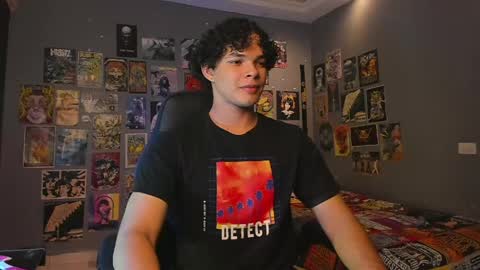 Snapshot of ian_versace chatting on 12-07-24, 03:36 Andres online show from 12-07-24, 03:36