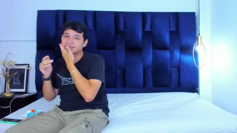 ian_yin online show from 03-25-26, 03:23