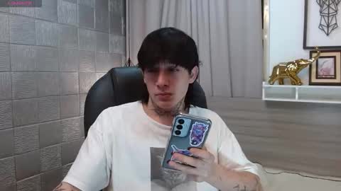 ian online show from 12-15-25, 03:33