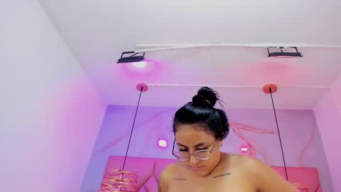 ibbie_ online show from 02-18-26, 12:01