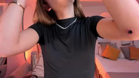 Snapshot of ibizajacobs chatting on 09-17-25, 11:56 Ibiza online show from 09-17-25, 11:56