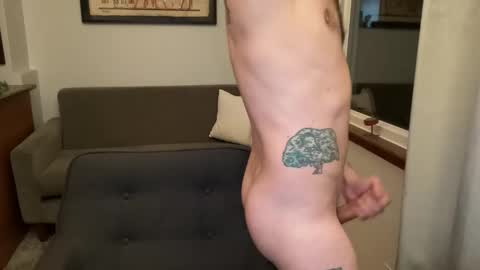 icculus423 online show from 04-07-26, 04:24