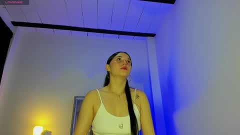 Snapshot of ice_grace chatting on 05-19-26, 09:37 ice online show from 05-19-26, 09:37