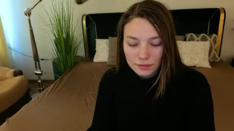 Danielle online show from 04-03-26, 12:36