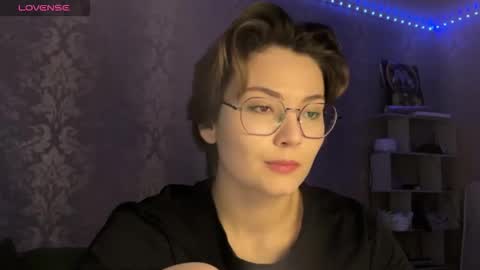 Ksenia online show from 04-16-26, 04:19