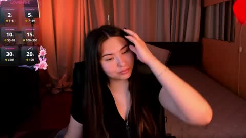 Snapshot of iceicebabe_ chatting on 06-06-26, 01:43 Aiza online show from 06-06-26, 01:43