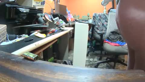 Snapshot of iceman00074 chatting on 03-08-25, 08:33 iceman00074 online show from 03-08-25, 08:33