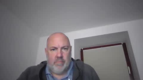 Snapshot of iceoli123 chatting on 11-12-25, 06:19 iceoli123 online show from 11-12-25, 06:19