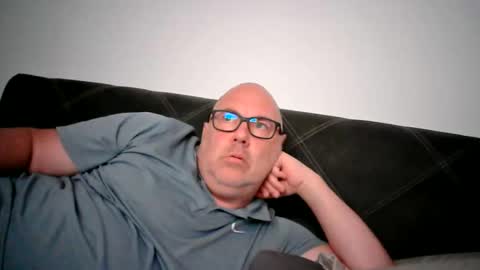 iceoli123 online show from 06-08-26, 02:06