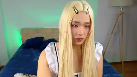 Snapshot of icexoxo chatting on 07-15-26, 02:44 Ice online show from 07-15-26, 02:44