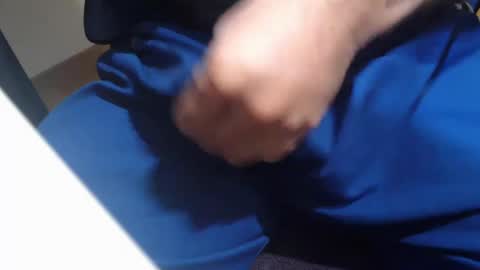 icky_thumps online show from 12-30-24, 05:04