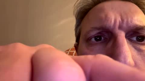 Snapshot of icums4u chatting on 04-21-26, 09:39 icums4u online show from 04-21-26, 09:39