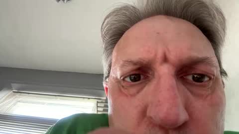 Snapshot of icums4u chatting on 04-29-26, 02:54 icums4u online show from 04-29-26, 02:54
