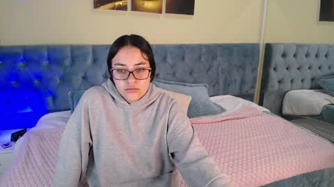 Icy online show from 12-28-24, 11:19