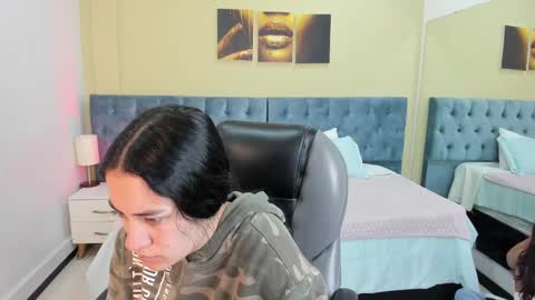 Icy online show from 02-02-25, 11:51