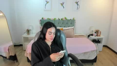 Icy online show from 07-18-26, 11:47