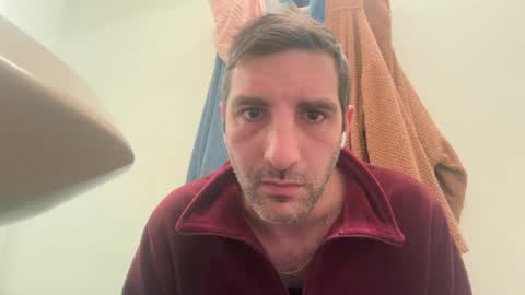 Snapshot of ideebizzarre90 chatting on 01-09-26, 05:48 ideebizzarre online show from 01-09-26, 05:48