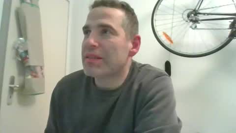 Snapshot of idontknowwhy1 chatting on 01-03-25, 10:29 idontknowwhy1 online show from 01-03-25, 10:29